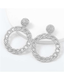 Rhinestone Inlaid Chain-like Round Design Women Costume Earrings - Silver 