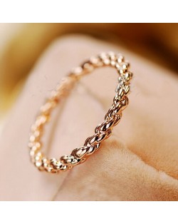 Twist Design 18K Rose Gold Finger Ring