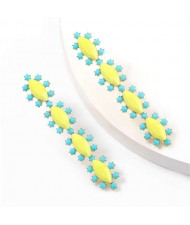 Rhinestone Leaves String Design Vintage Fashion Women Costume Earrings - Yellow