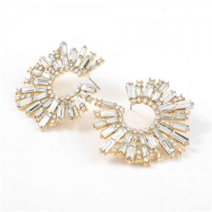 Glistening Flower Style High Fashion Women Costume Stud Earrings - White