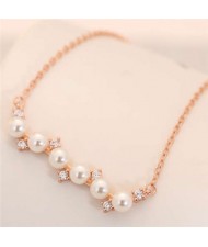 Pearl and Czech Rhinestone Embellished Pendant Korean Fashion Women Costume Necklace - Rose Gold