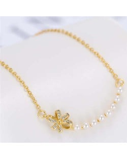 Pearl and Bowknot Combo Korean Fashion Unique Design Women Fashion Necklace - Golden