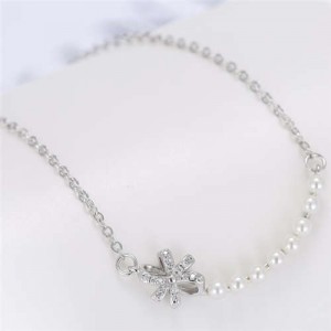 Pearl and Bowknot Combo Korean Fashion Unique Design Women Fashion Necklace - Silver