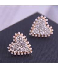 Artificial Pearl and Rhinestone Embellished Heart Shape High Fashion Women Stud Earrings