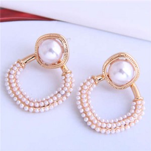 Artificial Pearl Decorated Medium Hoop High Fashion Women Stud Earrings