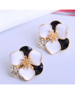 Rhinestone Inlaid Enamel Flower Korean Fashion Women Stud Earrings - Black