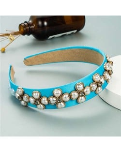 Pearl Flowers Embellished Baroque Design Vintage Fashion Hair Hoop - Blue