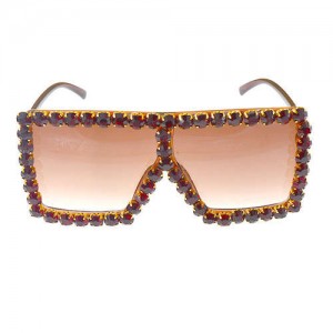 Glistening Rhinestone Rimmed Star Fashion Women Sunglasses - Brown