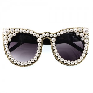 Pearls Embellished Cat Eyes Style Women Costume Sunglasses