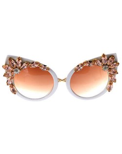 Floral Fashion Rhinestone High Fashion Cat Eye Women Sunglasses