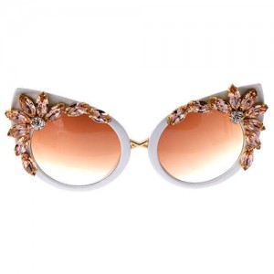 Floral Fashion Rhinestone High Fashion Cat Eye Women Sunglasses