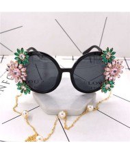 Shining Rhinestone Flowers Embellished Summer Fashion Women Costume Sunglasses