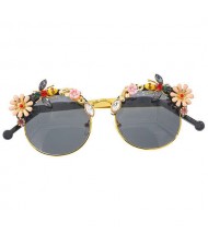 Bees and Flowers Combo High Fashion Women Costume Sunglasses