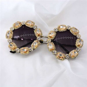 Shining Rhinestone Embellished Round Fashion Women Costume Sunglasses - Champagne
