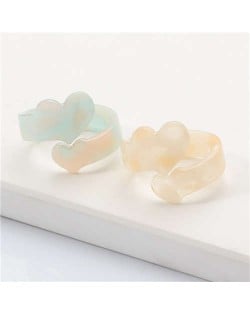 (2 pcs) Dual Hearts Korean Fashion Resin Rings Set