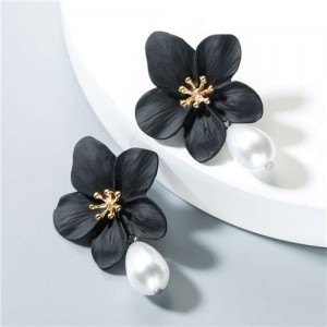Artificial Pearl Bead Tassel Alloy Women Stud Earrings - Black