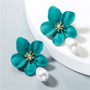 Artificial Pearl Bead Tassel Alloy Women Stud Earrings - Green
