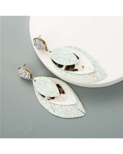 Multi-layer Leaves Bohemian Fashion Women Leather Texture Stud Earrings - Light Green