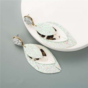 Multi-layer Leaves Bohemian Fashion Women Leather Texture Stud Earrings - Light Green
