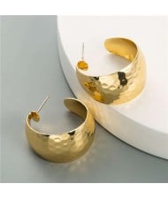 U.S. Punk Fashion Shiny Bold Hoop Design Women Costume Earrings - Golden