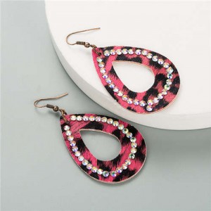 Rhinestone Rimmed Creative Hollow Waterdrop Design PU Women Costume Earrings - Rose