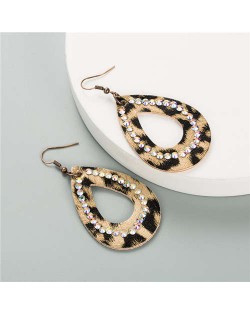 Rhinestone Rimmed Creative Hollow Waterdrop Design PU Women Costume Earrings - Coffee