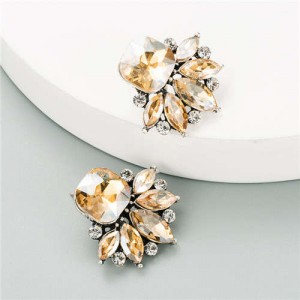 Rhinestone Floral Pattern Hot Sales Women Stud Earrings - Coffee