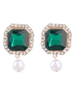 Pearl and Glass Gem Combo Design Hot Sales Women Western Fashion Stud Earrings - Green