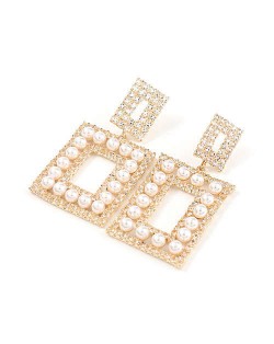 Pearl Inlaid Rhinestone Square Fashion Women Wholesale Costume Earrings - Golden