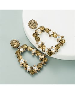 Pearl and Rhinestone Embellished Vintage Trapezoid Women Hollow Wholesale Earrings - Multicolor