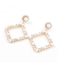 Pearl Inlaid Hollow Rhinestone Rhombus U.S. High Fashion Women Wholesale Earrings - Golden