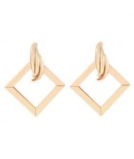 Romantic Design Hollow Square Design U.S. High Fashion Alloy Women Earrings - Golden