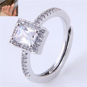 Cubic Zirconia Embellished Four Claws Korean Fashion Women Ring - Silver