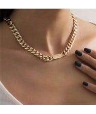 Bold Fashion Hip-hop Alloy Chain Women Choker Costume Necklace - Golden