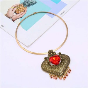 Gem Inlaid Vintage Heart Folk Style Women Wholesale Statement Necklace - Golden