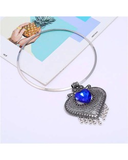 Gem Inlaid Vintage Heart Folk Style Women Wholesale Statement Necklace - Silver