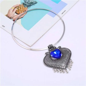 Gem Inlaid Vintage Heart Folk Style Women Wholesale Statement Necklace - Silver