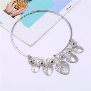 Folk Style Alloy Leaves Design Vintage Women Short Wholesale Costume Necklace - Silver