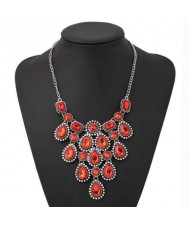 Vintage Gems Cluster Embellished Waterdrops Design High Fashion Women Wholesale Bib Costume Necklace - Red