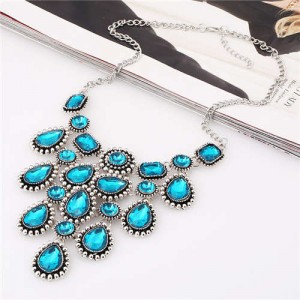 Vintage Gems Cluster Embellished Waterdrops Design High Fashion Women Wholesale Bib Costume Necklace - Blue