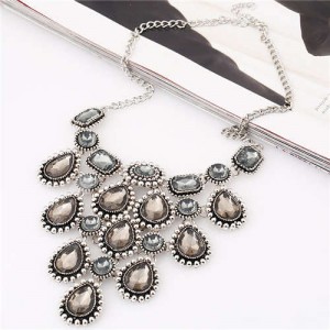 Vintage Gems Cluster Embellished Waterdrops Design High Fashion Women Wholesale Bib Costume Necklace - Gray