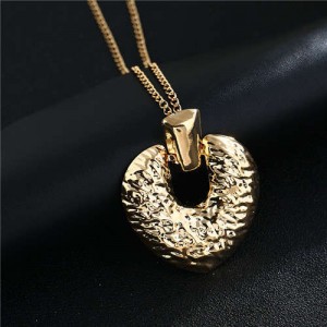 Coarse Texture Vintage Fashion Peach Heart Alloy Women Wholesale Costume Necklace - Golden