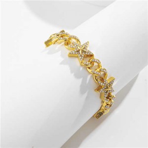 Shining Rhinestone Embellished Cuban Chain Women Fashion Bracelet - Golden