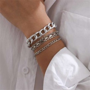 Hearts and Chain Combo with Bells Tassel Design Women Alloy Fashion Bracelet Set - Silver