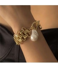 Pearl Pendant Chunky Chain Punk Fashion Alloy Bracelet - Golden