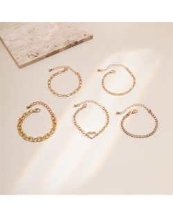 Vintage Snake Chain Hollow Design U.S. High Fashion Alloy Bracelet Set - Golden