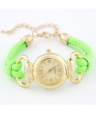 Simple Casual Design Fluorescent Woman Wrist Watch - Grass Green