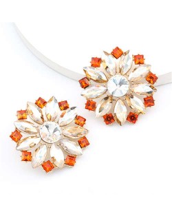 Super Shining Rhinestone Flower Design U.S. High Fashion Women Stud Wholesale Earrings - Golden