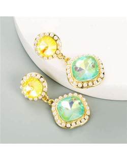 Geometric Shining Gem Design U.S. High Fashion Women Alloy Dangle Wholesale Earrings - Light Green