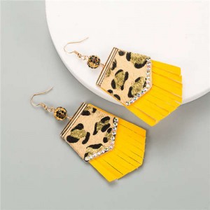 Irregular Shape Leopard Prints Tassel Design U.S. High Fashion Women Earrings - Yellow